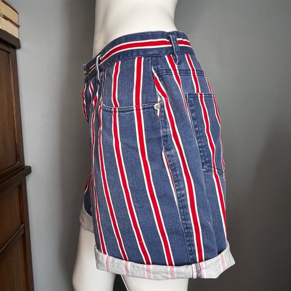 Vintage 90s Liz Claiborne : striped soft denim shorts - Picture 4 of 15